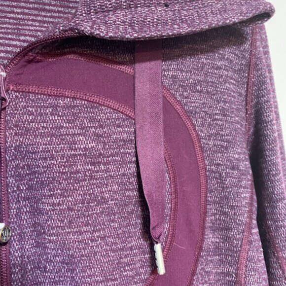 Lululemon Athletica Scuba Women's Burgundy Hoodie Jacket Size 8 - Picture 8 of 16